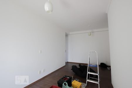 Sala de apartamento à venda com 3 quartos, 79m² em Vila Suzana, São Paulo