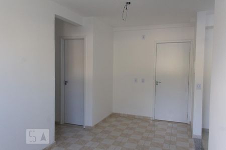 Sala de apartamento para alugar com 2 quartos, 47m² em Parque Rincão, Cotia