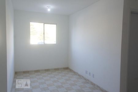 Sala de apartamento para alugar com 2 quartos, 47m² em Parque Rincão, Cotia