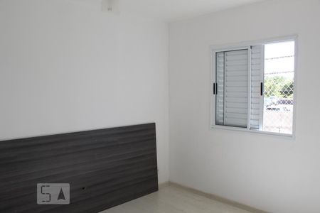 Quarto 2 de apartamento à venda com 2 quartos, 58m² em Jardim Tupanci, Barueri