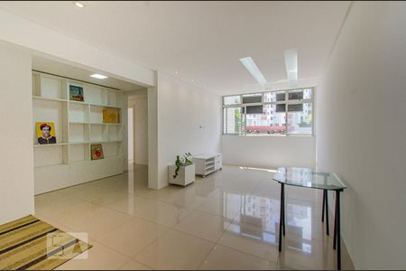 Sala de apartamento para alugar com 3 quartos, 103m² em Jardim Apipema, Salvador