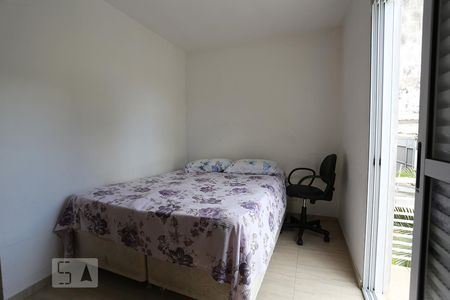 Suíte de casa à venda com 3 quartos, 102m² em Jardim Maria Luiza, São Paulo
