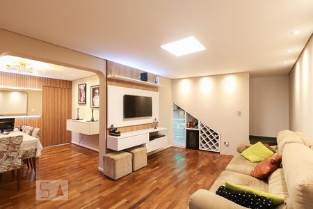 Sala de casa à venda com 3 quartos, 120m² em Jardim Pinheiros, São Paulo