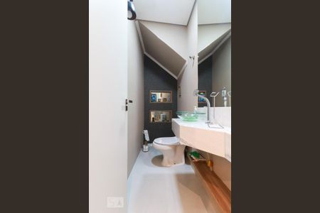 Lavabo de casa à venda com 3 quartos, 120m² em Jardim Pinheiros, São Paulo