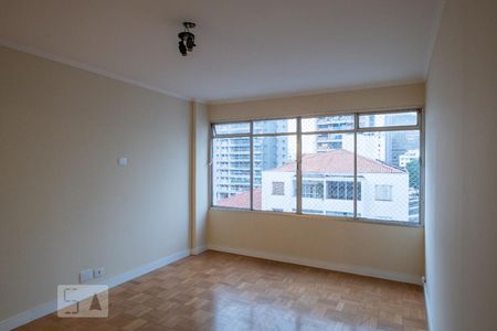 Sala de apartamento para alugar com 2 quartos, 85m² em Cerqueira César, São Paulo