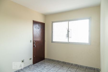 Sala de apartamento para alugar com 2 quartos, 50m² em Vila Santana, São Paulo