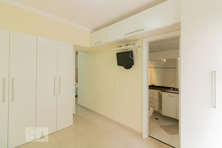 Quarto de apartamento à venda com 1 quarto, 40m² em Vila Olímpia, São Paulo