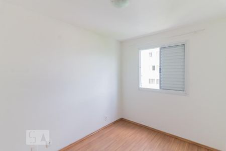 Quarto 2 de apartamento para alugar com 2 quartos, 50m² em Jardim Las Vegas, Guarulhos