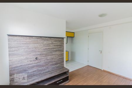 Sala de apartamento para alugar com 2 quartos, 50m² em Jardim Las Vegas, Guarulhos