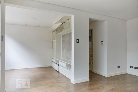 Sala de apartamento para alugar com 2 quartos, 90m² em Vila Romana, São Paulo