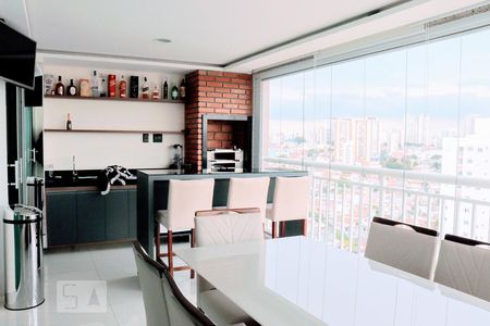 Sala de apartamento para alugar com 2 quartos, 93m² em Vila Nair, São Paulo