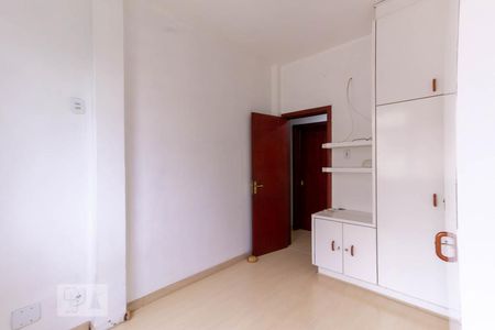 Quarto 1 de apartamento para alugar com 2 quartos, 66m² em Méier, Rio de Janeiro