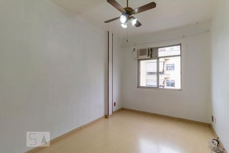 Sala de apartamento à venda com 2 quartos, 66m² em Méier, Rio de Janeiro