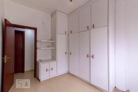 Quarto 1 de apartamento para alugar com 2 quartos, 66m² em Méier, Rio de Janeiro