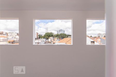 Vista da sala  de apartamento para alugar com 1 quarto, 30m² em Vila Cleonice, São Paulo