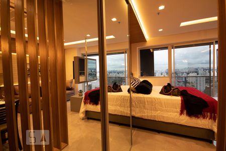 Studio para alugar com 46m², 1 quarto e 1 vaga Studio para alugar com 46m², 1 quarto e 1 vagaQuarto - Armários