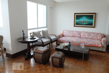 Sala de apartamento para alugar com 3 quartos, 198m² em Pituba, Salvador