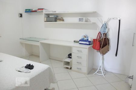 Quarto 2 de apartamento para alugar com 3 quartos, 198m² em Pituba, Salvador