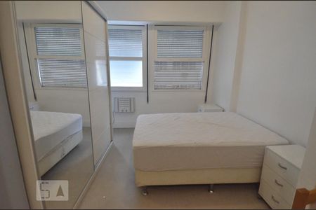 Quarto  de apartamento à venda com 1 quarto, 45m² em Copacabana, Rio de Janeiro