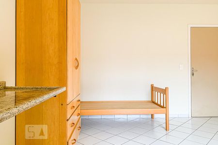 Sala/Quarto de kitnet/studio para alugar com 1 quarto, 25m² em Cidade Universitária, Campinas