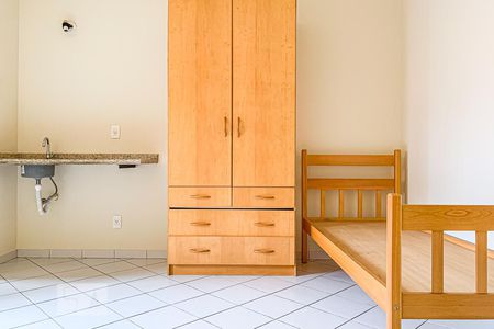 Sala/Quarto de kitnet/studio para alugar com 1 quarto, 25m² em Cidade Universitária, Campinas