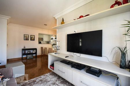 Sala de tv de apartamento à venda com 2 quartos, 74m² em Jardim Londrina, São Paulo