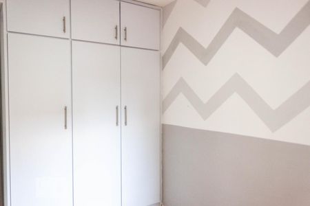 Quarto 1 - Armários de apartamento para alugar com 2 quartos, 60m² em Jardim Andaraí, São Paulo