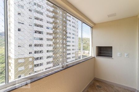 Varanda da Sala de apartamento à venda com 3 quartos, 79m² em Jardim Carvalho, Porto Alegre