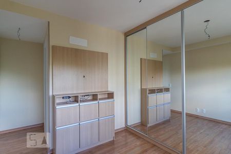 Quarto 2 de apartamento à venda com 3 quartos, 79m² em Jardim Carvalho, Porto Alegre