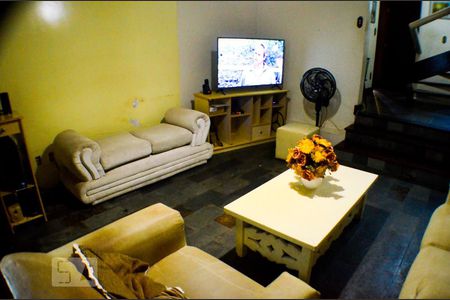 Casa para alugar com 800m², 5 quartos e 6 vagas Casa para alugar com 800m², 5 quartos e 6 vagasSala menor