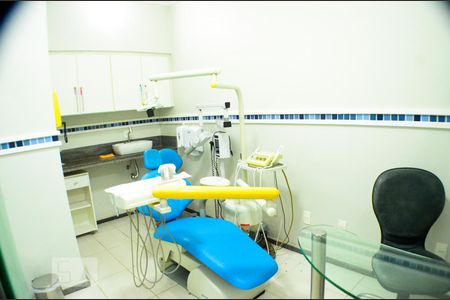 Casa para alugar com 800m², 5 quartos e 6 vagas Casa para alugar com 800m², 5 quartos e 6 vagasConsultório 2