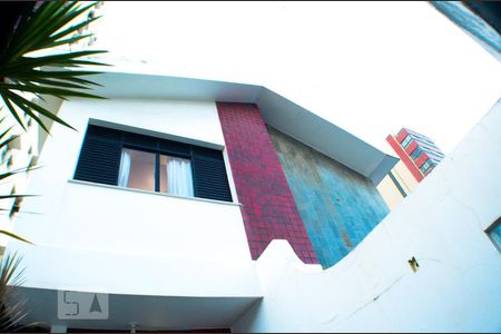 Casa para alugar com 800m², 5 quartos e 6 vagas Casa para alugar com 800m², 5 quartos e 6 vagasFachada da casa 1