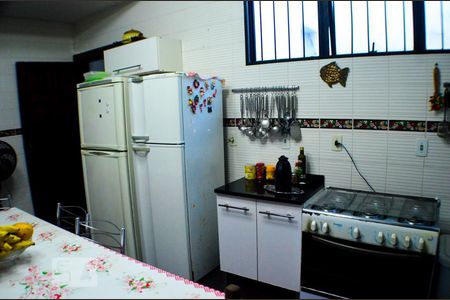 Casa para alugar com 800m², 5 quartos e 6 vagas Casa para alugar com 800m², 5 quartos e 6 vagasCozinha