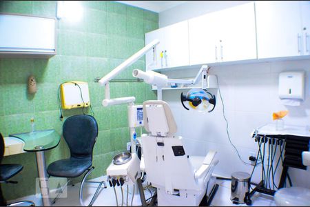 Casa para alugar com 800m², 5 quartos e 6 vagas Casa para alugar com 800m², 5 quartos e 6 vagasConsultório 4