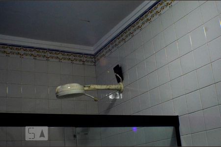 Casa para alugar com 800m², 5 quartos e 6 vagas Casa para alugar com 800m², 5 quartos e 6 vagasBanheiro do Quarto 4