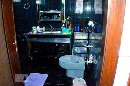 Casa para alugar com 800m², 5 quartos e 6 vagas Casa para alugar com 800m², 5 quartos e 6 vagasBanheiro do Quarto 2