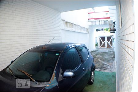 Casa para alugar com 800m², 5 quartos e 6 vagas Casa para alugar com 800m², 5 quartos e 6 vagasGaragem para 6 carros