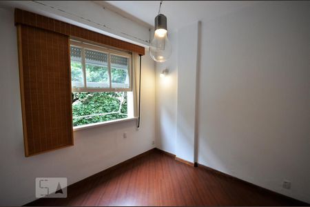 Quarto 1 de apartamento à venda com 2 quartos, 71m² em Catete, Rio de Janeiro