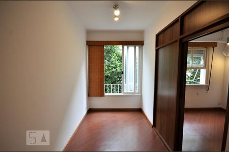 Sala de apartamento à venda com 2 quartos, 71m² em Catete, Rio de Janeiro