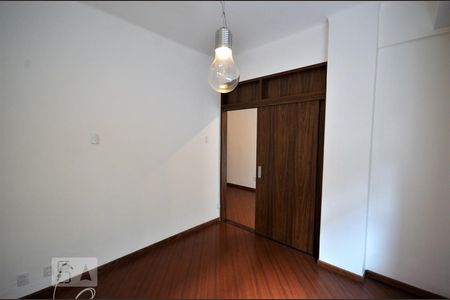 Quarto 1 de apartamento à venda com 2 quartos, 71m² em Catete, Rio de Janeiro