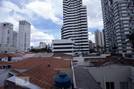 Vista de apartamento para alugar com 3 quartos, 100m² em Vila Olímpia, São Paulo