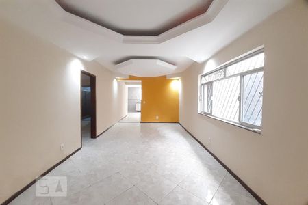 Sala de casa para alugar com 3 quartos, 92m² em Piedade, Rio de Janeiro