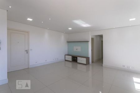 Sala de apartamento para alugar com 3 quartos, 120m² em Loteamento Mogilar, Mogi das Cruzes