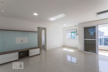 Sala de apartamento para alugar com 3 quartos, 120m² em Loteamento Mogilar, Mogi das Cruzes