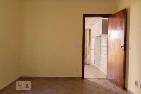 Quarto de casa de condomínio para alugar com 1 quarto, 50m² em São Judas, São Paulo