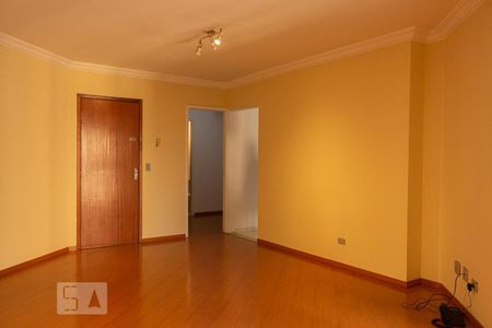 Sala de apartamento à venda com 3 quartos, 84m² em Jardim Henriqueta, Taboão da Serra