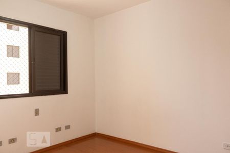 Quarto 1 de apartamento à venda com 3 quartos, 84m² em Jardim Henriqueta, Taboão da Serra