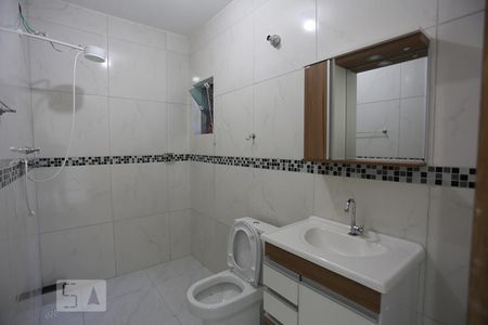 Banheiro da Suíte 1 de casa para alugar com 3 quartos, 160m² em Jardim das Vertentes, São Paulo