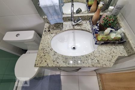 Banheiro Corredor de apartamento para alugar com 3 quartos, 69m² em Vila Andrade, São Paulo