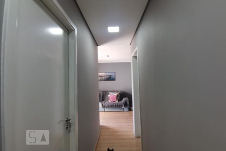 Corredor de apartamento para alugar com 3 quartos, 69m² em Vila Andrade, São Paulo